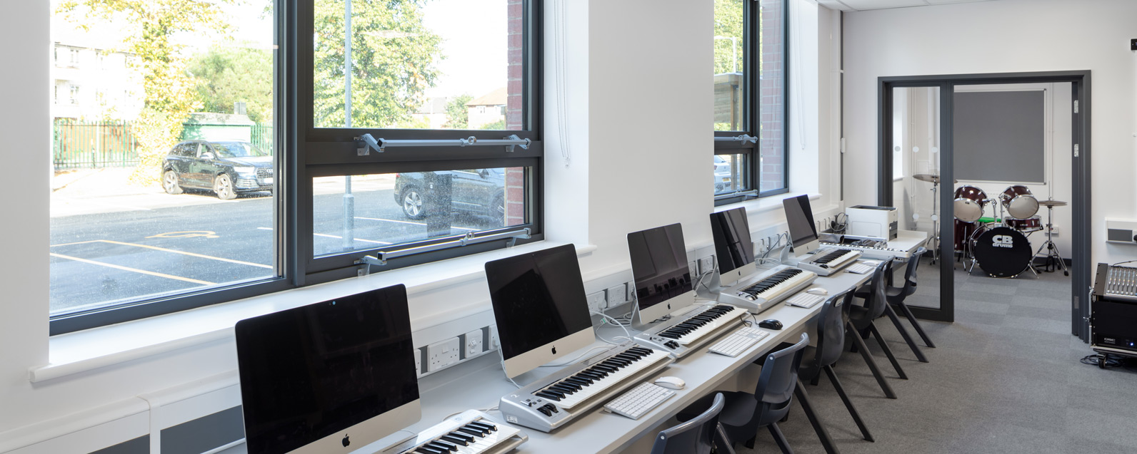 LSI-Architects-Langley-Grammar-School